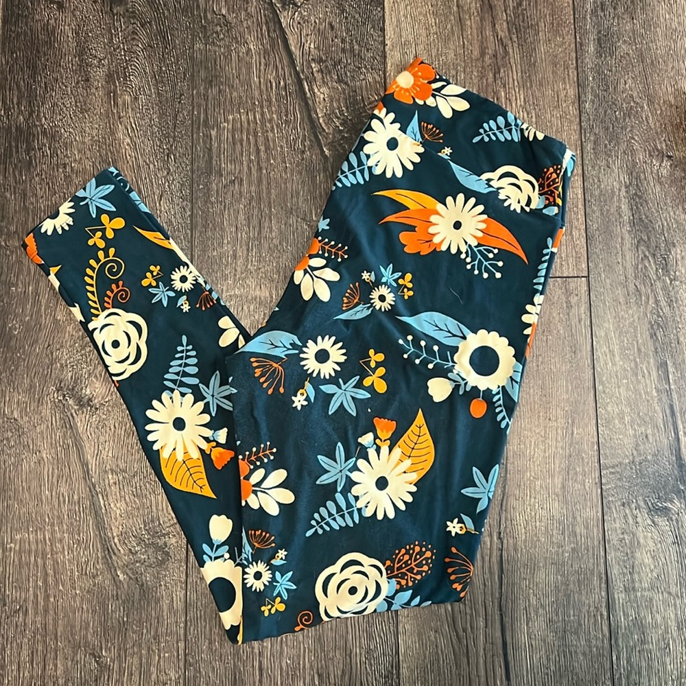 Floral lularoe leggings